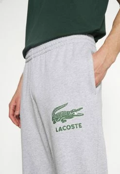 Lacoste Pantalon De Survêtement - Silver Chine 14 Lacoste Pantalon De Survêtement - Silver Chine -Lacoste Soldes Magasin 00111064d75241c8b915b7f555ca364d