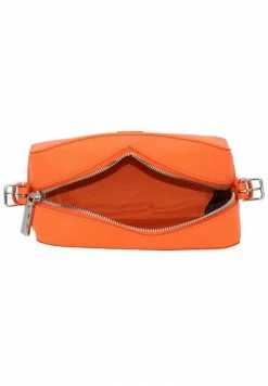 Lacoste CHANTACO CLASSICS - Sac Bandoulière - Flame -Lacoste Soldes Magasin 01706a46321041e59d9b5a499b9a9dcd