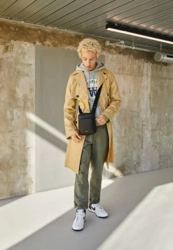 Lacoste SOFT MATE - Sac Bandoulière - Black