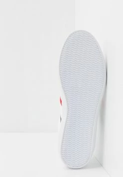 Lacoste LEROND - Baskets Basses - White/navy/red -Lacoste Soldes Magasin 068402e88a4e4dfb9224917b3ad8ec33
