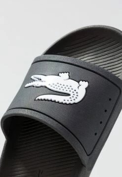 Lacoste CROCO SLIDE - Sandales De Bain - Black -Lacoste Soldes Magasin 0c9bdb3adbba4332814be52cb1315e08