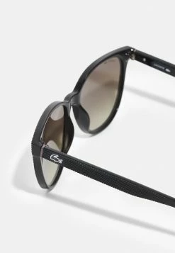 Lacoste Lunettes De Soleil - Black -Lacoste Soldes Magasin 0ccd36dca71345adab6f479fefa645e9