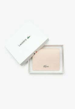 Lacoste Portefeuille - Chair Amande -Lacoste Soldes Magasin 0d13983633b04435bbfbbcc8e13668ee