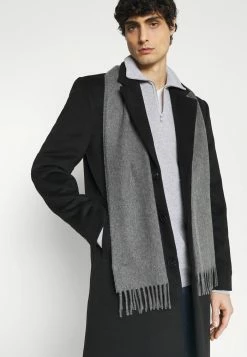 Lacoste Pullover - Argent Chine -Lacoste Soldes Magasin 0d2cc3fc1c7f4494a9e243f5e66f3c36