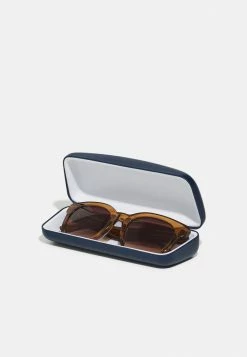 Lacoste Lunettes De Soleil - Transparent Caramel -Lacoste Soldes Magasin 11c4dfb9e3cc4a4ba900bc0635825a68