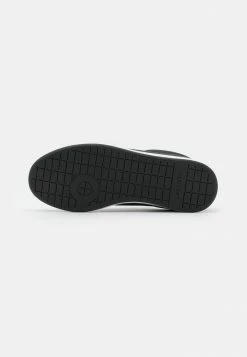 Lacoste CARNABY EVO - Baskets Basses - Black/white -Lacoste Soldes Magasin 132582deba834f1eb0a3100e19f3fdf7