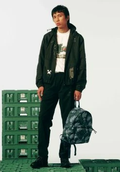 Lacoste MINECRAFT - T-shirt Imprimé - Blanc -Lacoste Soldes Magasin 136b3ce165ac4de0afd80c1aec857d40