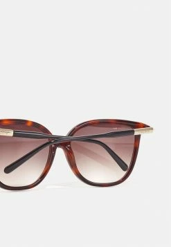 Lacoste Lunettes De Soleil - Havana -Lacoste Soldes Magasin 149b07e604ec4645af9a57c55208a22c