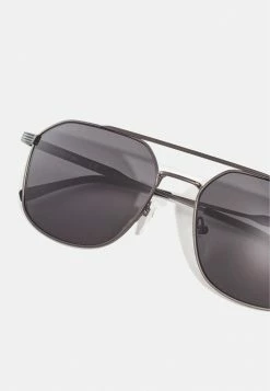 Lacoste Lunettes De Soleil - Matte Dark Grey -Lacoste Soldes Magasin 165dac9b4c714c4a92376062eee58f46
