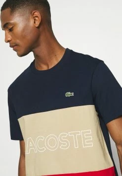 Lacoste T-shirt Imprimé - Marine Viennois-rouge 9 Lacoste T-shirt Imprimé - Marine Viennois-rouge -Lacoste Soldes Magasin 17751c8f27bd43fbb287146869c5aa27