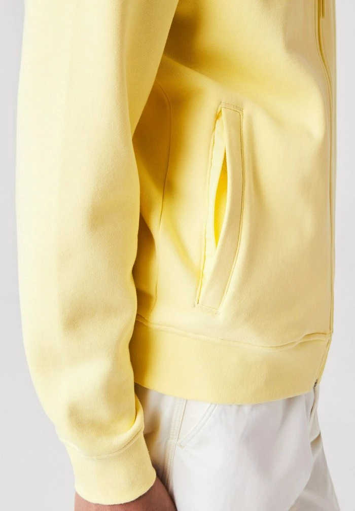 Lacoste PLUS - Sweat à Capuche Zippé - Jaune 5 Lacoste PLUS - Sweat à Capuche Zippé - Jaune – Image 5