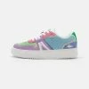 Lacoste Baskets Basses - Turquoise/purple