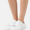Lacoste LEROND - Baskets Basses - White/gold