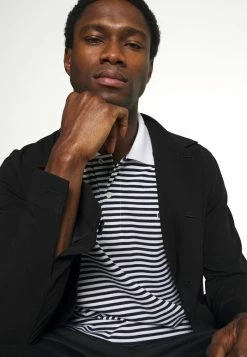 Lacoste Polo - White/navy Blue 11 Lacoste Polo - White/navy Blue -Lacoste Soldes Magasin 2e3380c6a0604370afbe2e0a9c4ba7d0