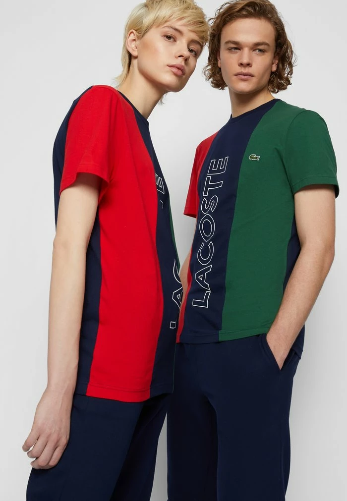 Lacoste UNISEX - T-shirt Imprimé - Marine/rouge Vert 6 Lacoste UNISEX - T-shirt Imprimé - Marine/rouge Vert – Image 6