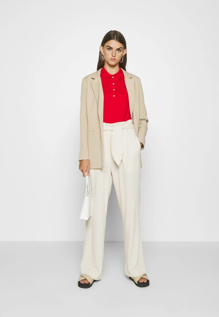 Lacoste Polo - Red 2 Lacoste Polo - Red – Image 2