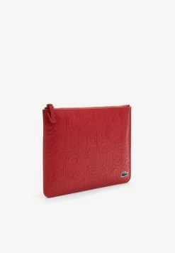 Lacoste Pochette - Allover Embossed Rouge -Lacoste Soldes Magasin 46b22283e48b418f85beb4039a895aca