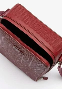 Lacoste Sac Bandoulière - Overplay Zoom Pinot -Lacoste Soldes Magasin 4fa86c2fb39146758b87426c1e65a3a8