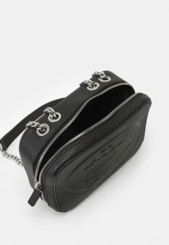 Lacoste NF3391NL - Sac Bandoulière - Black -Lacoste Soldes Magasin 500df2eb1b254e5fafce55056f05c0c0