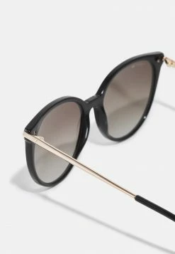 Lacoste Lunettes De Soleil - Black -Lacoste Soldes Magasin 513b0bce5df144bbac7de7afc55a67ce