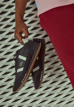 Lacoste PARTNER RETRO - Baskets Basses - Black/offwhite -Lacoste Soldes Magasin 54d6aebd65584a0585fa189a1a50a6dc