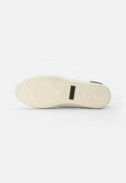 Lacoste POWERCOURT - Baskets Basses - White Dark Green -Lacoste Soldes Magasin 57bc9df4670d4897bb894e1a41dd544b