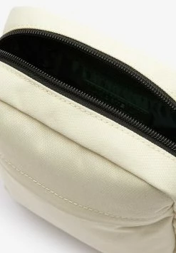 Lacoste Sac Bandoulière - Copeau -Lacoste Soldes Magasin 598cdf100e08420b91d1b92ddfcd339b