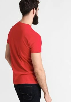 Lacoste T-shirt Basique - Rouge -Lacoste Soldes Magasin 59992640ea9f4768bf20a6ae72d9dd1b