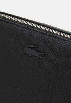 Lacoste REPORTER BAG - Sac Bandoulière - Noir -Lacoste Soldes Magasin 5be1f25a359842cab937126b2c325adb