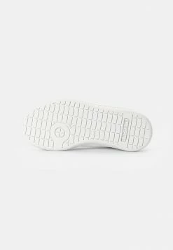 Lacoste CARNABY - Baskets Basses - White -Lacoste Soldes Magasin 5e177b0af7504915a389cc95734a509f