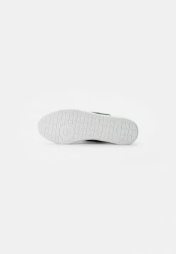 Lacoste CARNABY - Baskets Basses - Wht/dk Grn 10 Lacoste CARNABY - Baskets Basses - Wht/dk Grn -Lacoste Soldes Magasin 65e5d0764193418baa4c49f44dde318b