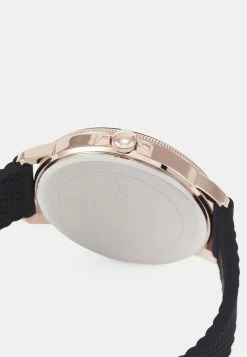 Lacoste SLICE - Montre - Black 6 Lacoste SLICE - Montre - Black -Lacoste Soldes Magasin 700dfa0a3310486ab5fdf76faf17ae8f