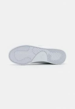 Lacoste TWIN SERVE - Baskets Basses - White -Lacoste Soldes Magasin 7b38e43177fa4552ac2e97d34416acb9