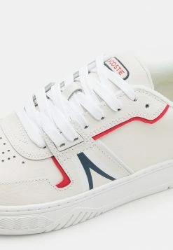 Lacoste L001 - Baskets Basses - White/navy/red -Lacoste Soldes Magasin 7b971d74412541ad8140d79ce7367b26