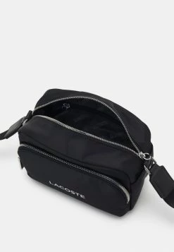 Lacoste ACTIVE - Sac Bandoulière - Noir Blanc -Lacoste Soldes Magasin 7bdd5068d63c47748c6a9672bf75db88