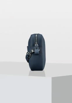 Lacoste Sac Bandoulière - Peacoat -Lacoste Soldes Magasin 7e6e0866ddae459598a1cefdcc5c182c