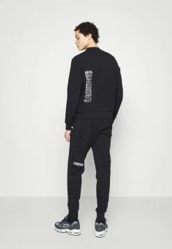 Lacoste EXCLUSIVE - Pantalon De Survêtement - Black -Lacoste Soldes Magasin 853ef6f3f369428b83ce060aab8364a6