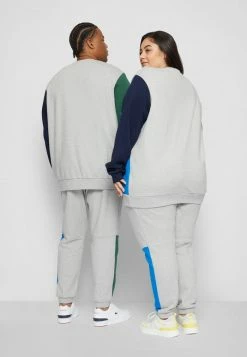 Lacoste PLUS UNISEX - Sweatshirt - Silver Chine/green-navy Blue Royal 8 Lacoste PLUS UNISEX - Sweatshirt - Silver Chine/green-navy Blue Royal -Lacoste Soldes Magasin 8a9d4de5552a4abbbb29107de426f7b2