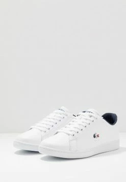 Lacoste CARNABY - Baskets Basses - White/navy/red -Lacoste Soldes Magasin 8ddf75a3f56145e9b762ff92921c95fc