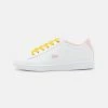 Lacoste CARNABY EXCLUSIVE - Baskets Basses - White/pink