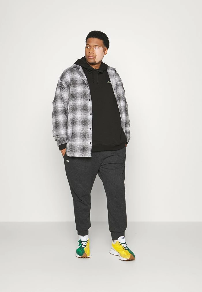 Lacoste PLUS - Sweat à Capuche - Black 2 Lacoste PLUS - Sweat à Capuche - Black – Image 2