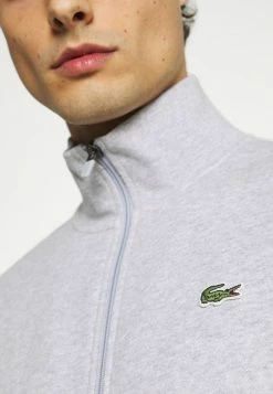 Lacoste Sweat à Capuche Zippé - Silver Chine/elephant Grey 12 Lacoste Sweat à Capuche Zippé - Silver Chine/elephant Grey -Lacoste Soldes Magasin 964bffc4da5c4d7d8b45a457392d01ea
