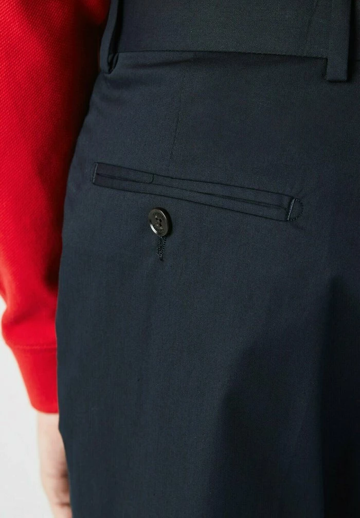 Lacoste HEREN - Pantalon Classique - Bleu Marine 4 Lacoste HEREN - Pantalon Classique - Bleu Marine – Image 4