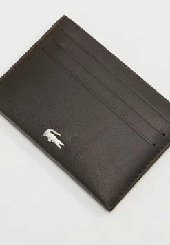 Lacoste CREDIT CARD HOLDER - Portefeuille - Dark Brown -Lacoste Soldes Magasin 9e8f3ebba4e7499d980d9c141bb13f1e