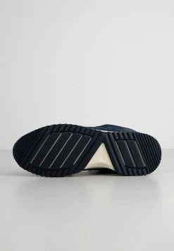 Lacoste JOGGEUR - Baskets Basses - Navy/dark Blue 9 Lacoste JOGGEUR - Baskets Basses - Navy/dark Blue -Lacoste Soldes Magasin 9eca20df65344504a104943737d9273a