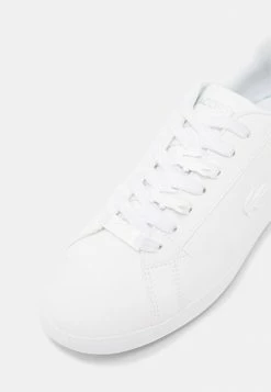 Lacoste GRADUATE - Baskets Basses - White 15 Lacoste GRADUATE - Baskets Basses - White -Lacoste Soldes Magasin 9f30cdcd7f4c4b19949fe9ae32ff22d9