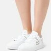 Lacoste COURT CAGE - Baskets Basses - White/platinum