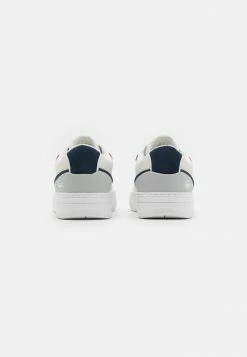 Lacoste L001 - Baskets Basses - White/navy/red -Lacoste Soldes Magasin 9fddac55d80f496cb22812ea7875f111