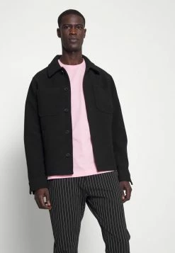 Lacoste T-shirt Basique - Lotus -Lacoste Soldes Magasin a2812c1366214aacbaea19346359796f