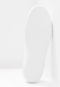 Lacoste ZIANE CHUNKY - Baskets Basses - White -Lacoste Soldes Magasin a5f1489766ac4244895a848fd0817c91